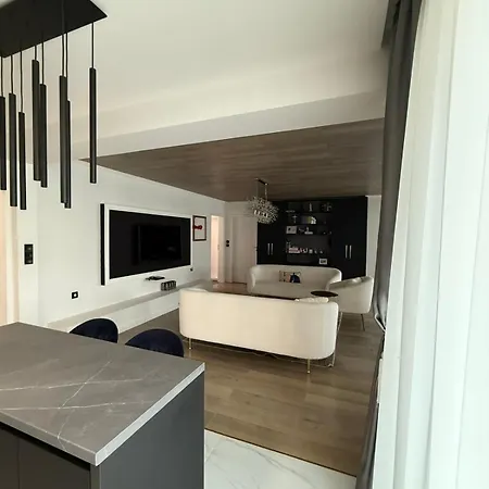 Apartment Grand Trio