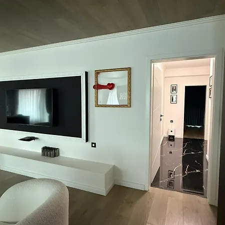 Apartment Grand Trio *